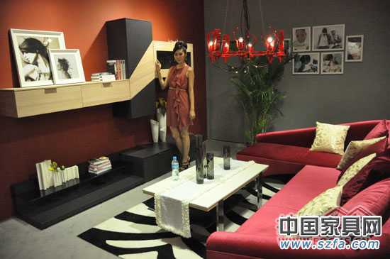 百?gòu)?qiáng)&ldquo;閃電&rdquo;系列產(chǎn)品