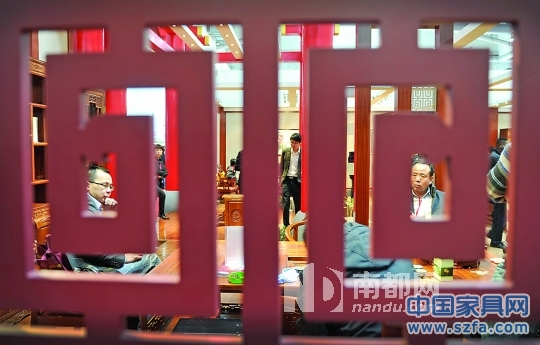 &rarr;家具行業(yè)&ldquo;克隆&rdquo;成風(fēng)，多個(gè)知名家具企業(yè)深受其害。南都資料圖片