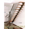 霸州鋼木樓梯，鋼木樓梯質(zhì)量，供應(yīng)鋼木樓梯