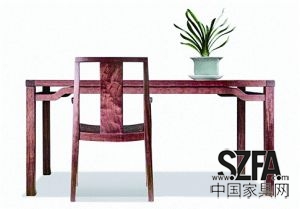 帶有明式家具特有遺韻的曲美如是系列家具參展2013年米蘭家具展。