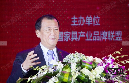 保育鈞、姚景源親切接見中國家具品牌節(jié)秘書長