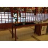 定做眼鏡專(zhuān)賣(mài)店展柜，湖南眼鏡烤漆展柜制作，長(zhǎng)沙眼鏡展柜效果圖