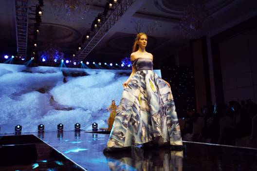 突破，不止一次！---顧家布藝2017新品發(fā)布暨全國(guó)事業(yè)伙伴財(cái)富大會(huì)成功召開(kāi)！,突破,不止一次！---顧家布藝2017新品發(fā)布暨全國(guó)事業(yè)伙伴財(cái)富大會(huì)成功召開(kāi)！