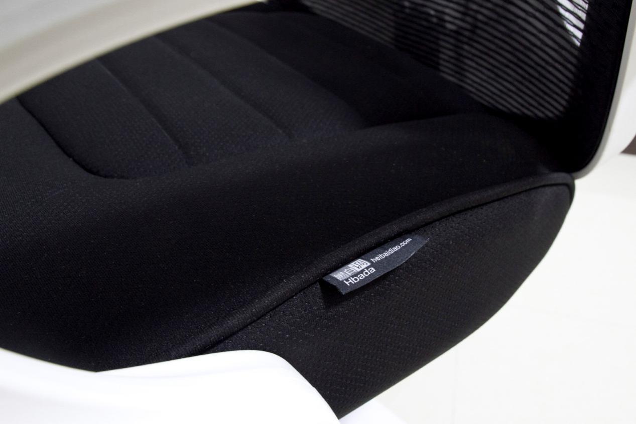 1535352557695852.jpg 1535352557695852.jpg