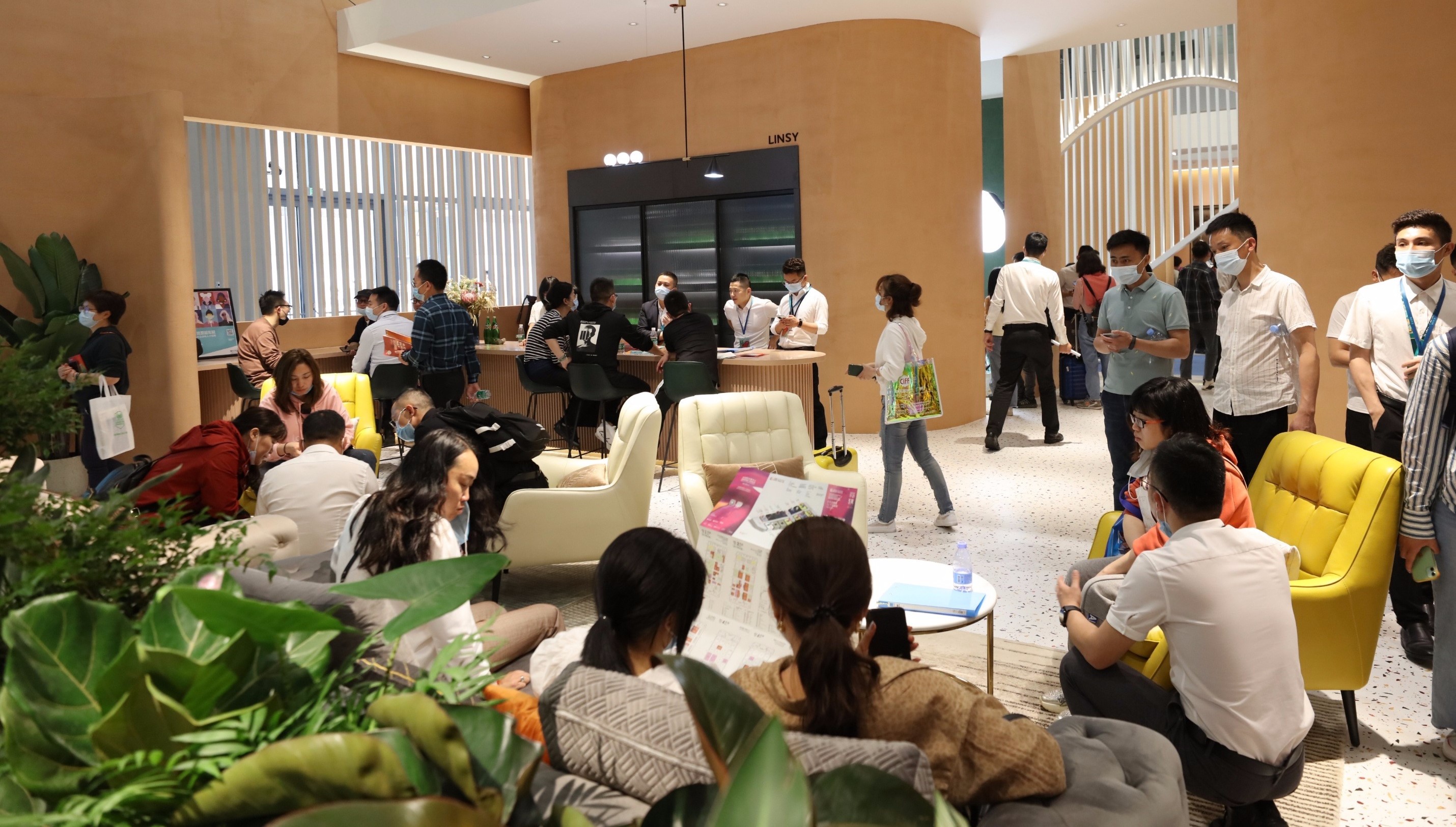 E:\2021年\公關(guān)稿件\3月\稿件5:3月17日深圳展活動通稿(十一 1800)\文章通稿\輔導(dǎo)費.jpg